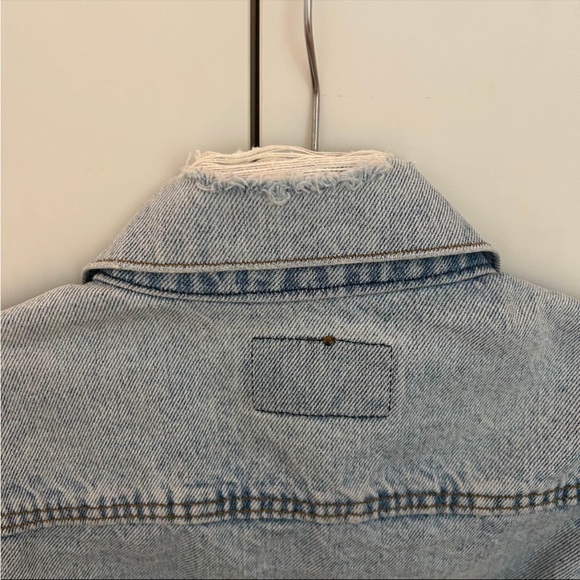 Vintage Levi’s Jean Jacket Sashiko Repaired - Picture 6 of 10